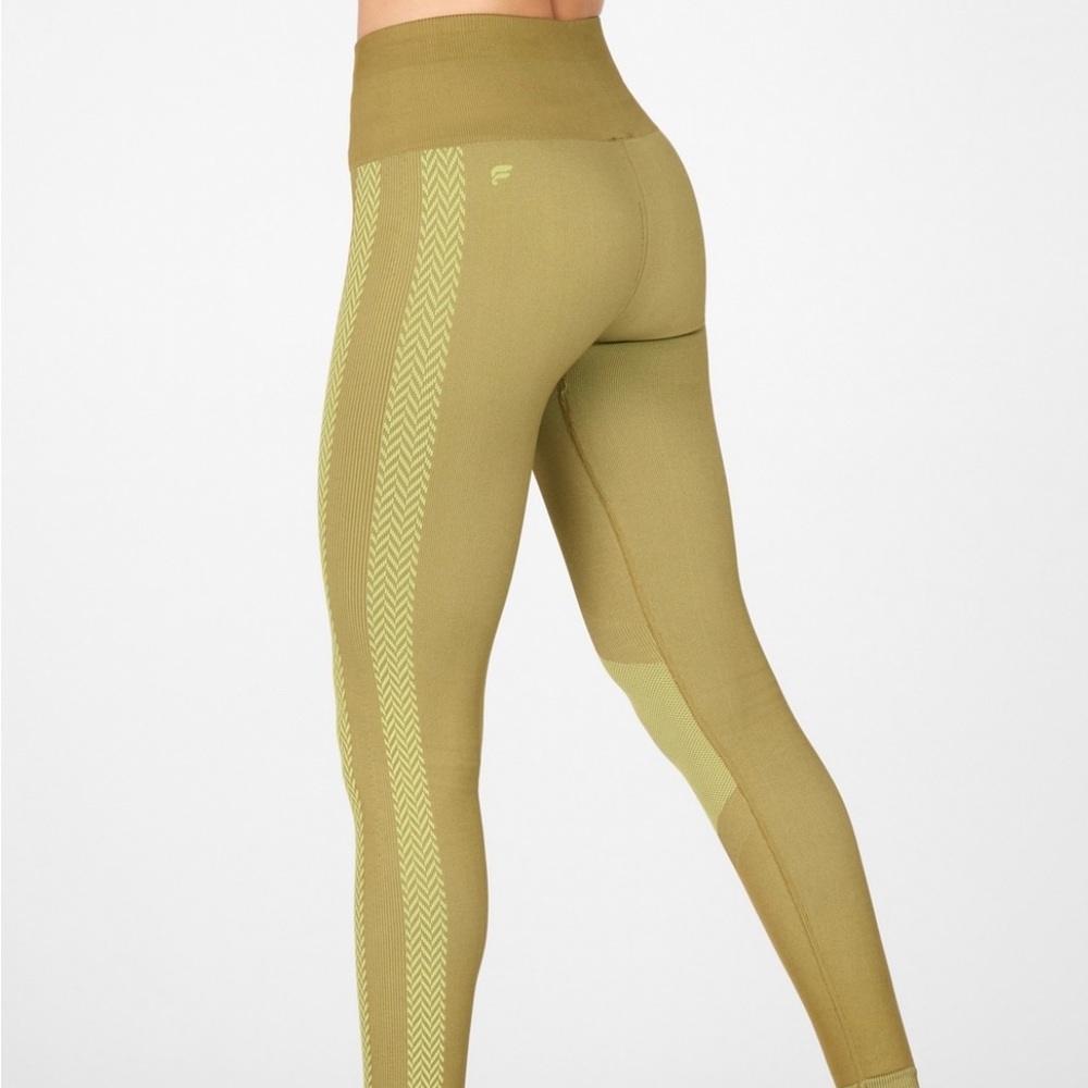 Fabletics Medium Green High Waisted-Seamless Legg… - image 2